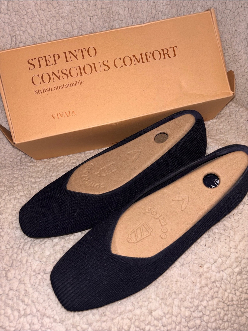 VIVAIA Margot CloudWalker Navy Knit Square Toe Flats EU 41.5 US 10.5 NIB
